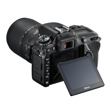 Nikon DSLR D7500