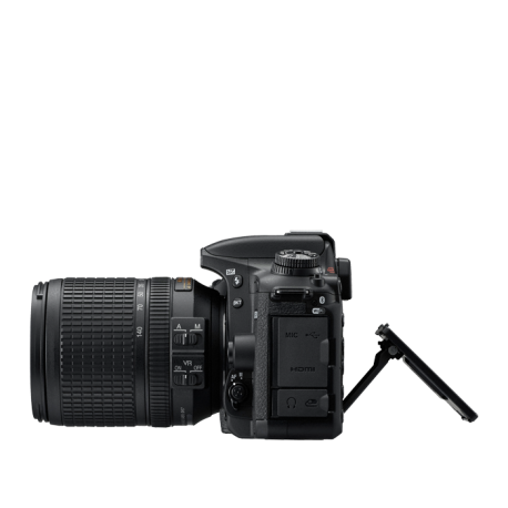 Nikon DSLR D7500