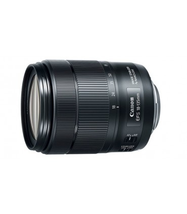 Canon EF-S 18-135mm f/3.5-5.6 IS USM